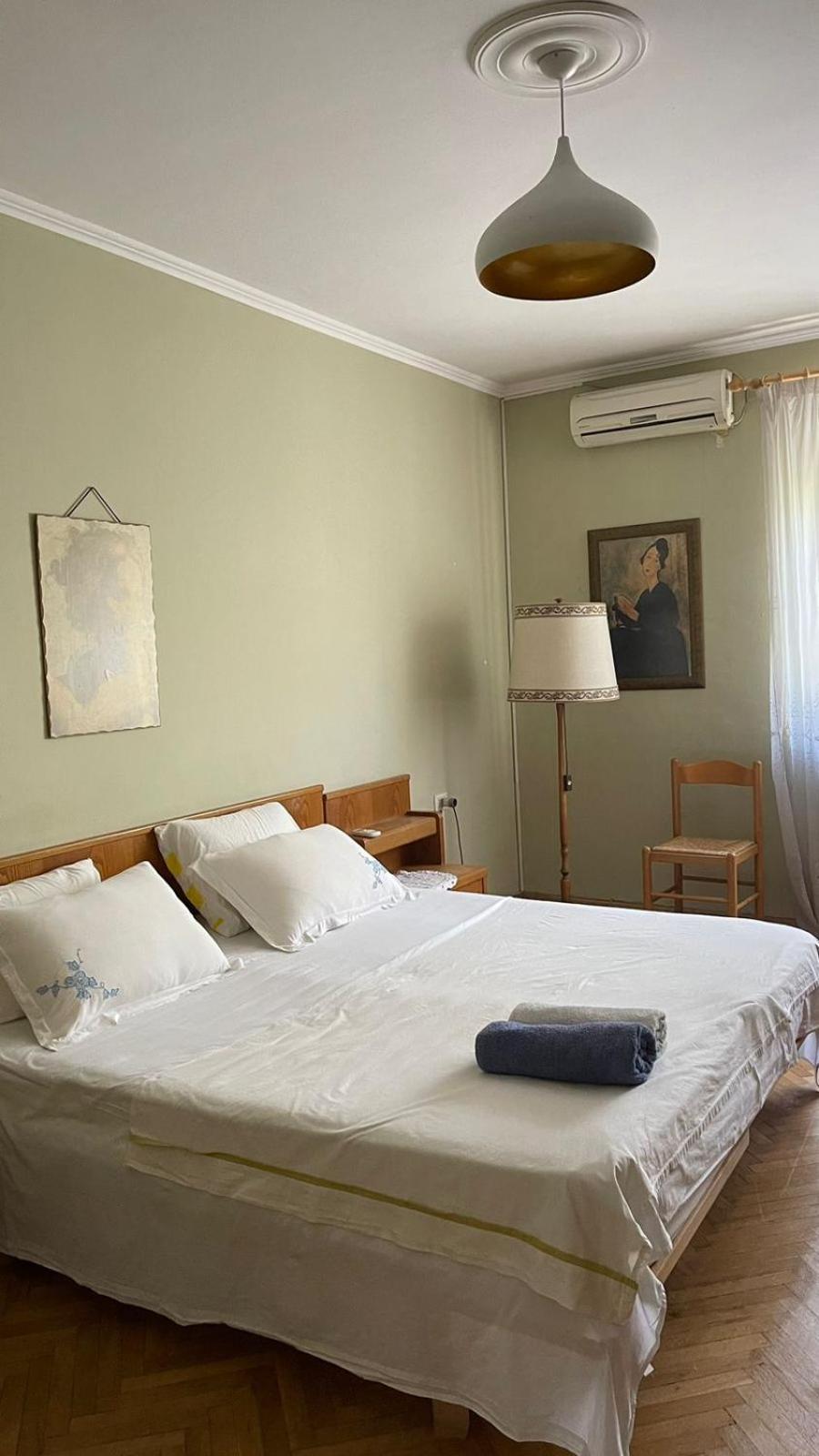 Vintage Apartment In Center Tirana Exterior foto